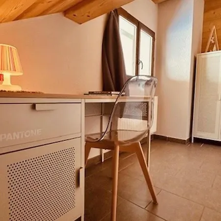 A 6 Chambres, 12 Pers. - Fr-1-676-3