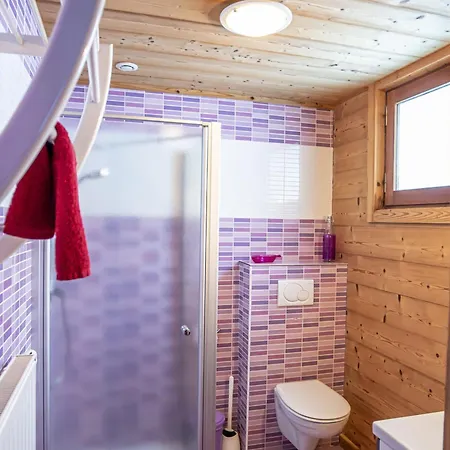 A 6 Chambres, 12 Pers. - Fr-1-676-3 Châtel